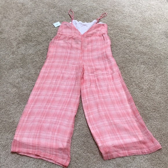 NWT! Urban outfitters XS Audra gingham jumpsuit. - Picture 10 of 11
